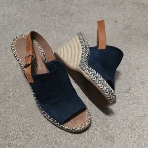 Toms Navy Suede Espadrille Wedge Sandals with Tan Slingback